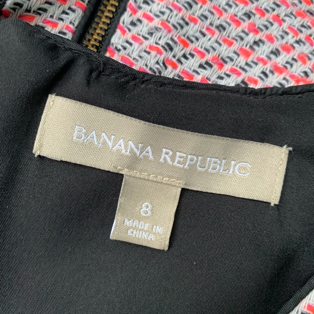 Banana Republic Fitted Dress - Picture 2 of 12
